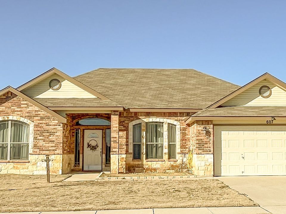 1st image of 607 Cody James Dr