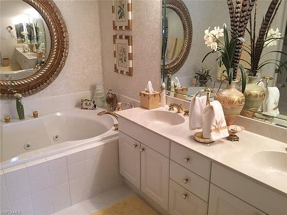 4th image of 6849 Grenadier Blvd APT 1603