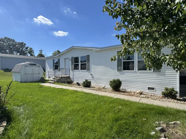 7344 Hackney Dr SE #77, Caledonia, MI 49316