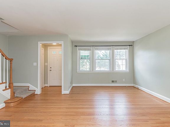 3rd image of 6010 Edmondson Ave