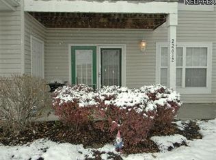 22612 Lenox Dr #G96, Fairview Park, OH 44126