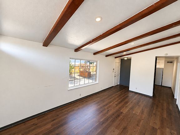 5th image of 1909 S 53rd St