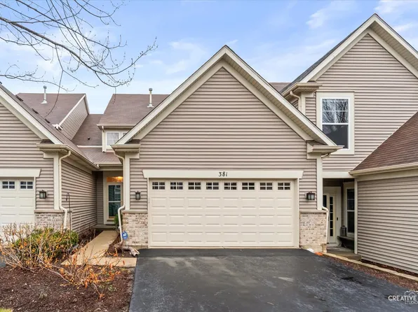 381 Hickory Ln, South Elgin, IL 60177