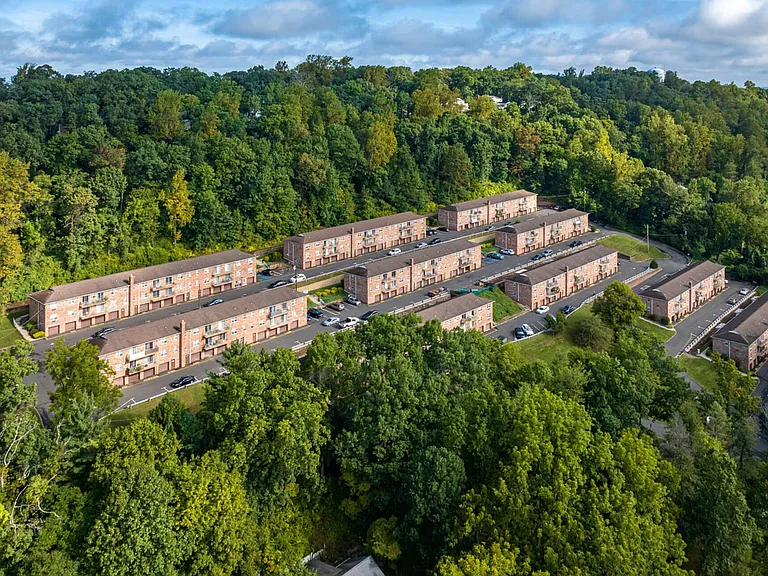 Cardinal Hill — Photo 22