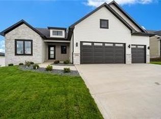 3905 SW 58th St, Des Moines, IA 50321