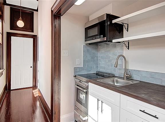 5th image of 1001 Conti St #2B