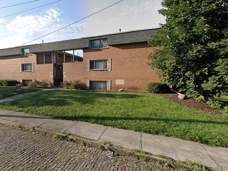 345 E 20th Ave #A — Photo 1