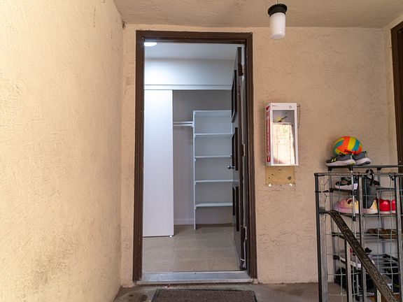 2nd image of 43610 Ellsworth St APT 4
