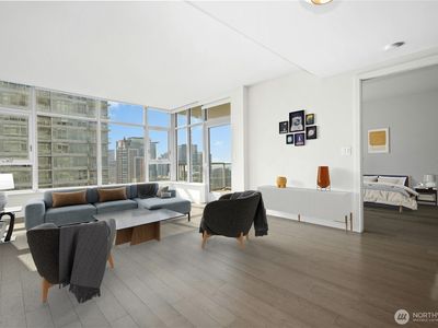 583 Battery Street #3507N, Seattle, WA, 98121