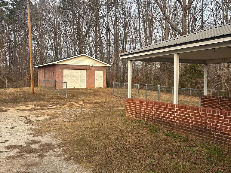 Carport