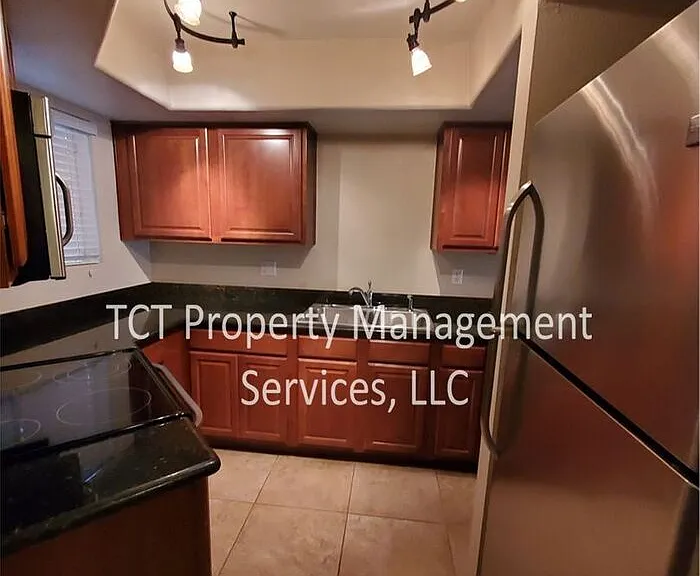 835 N Granite Reef Rd #16 — Photo 4