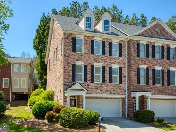 582 Vinings Estates Dr SE #B9, Mableton, GA 30126