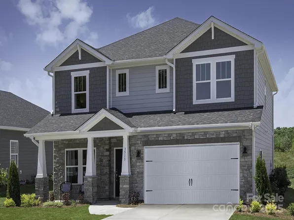 135 Satchel Ct, Mooresville, NC 28115