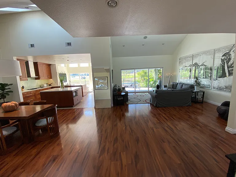181 The Masters Cir — Photo 9