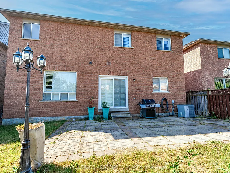 156 Maria Antonia Rd — Photo 42