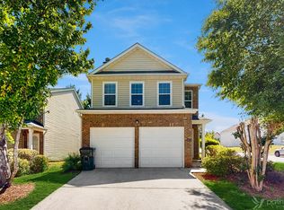 1888 Roble Dr, College Park, GA 30349