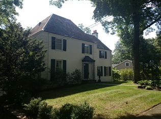 125 Arlington Rd, Brookline, MA 02467