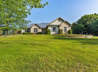 3000 14th Ave, Menominee, MI 49858