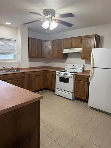 430 Florida Blvd #A — Photo 5