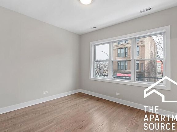 5th image of 2421 N Clybourn Ave #A2