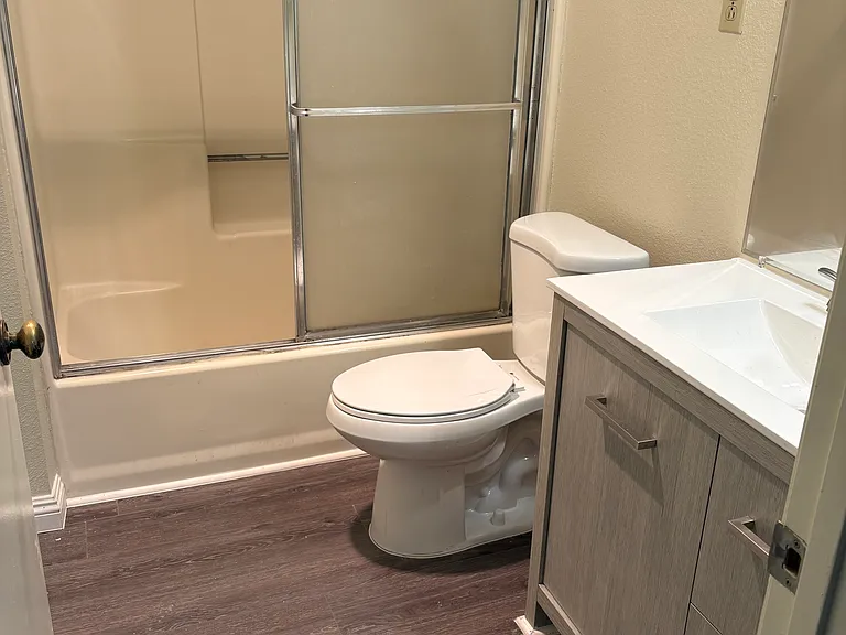 15303 S Raymond Ave #5 — Photo 23