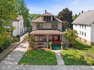 310 Pleasant St, Plymouth, WI 53073