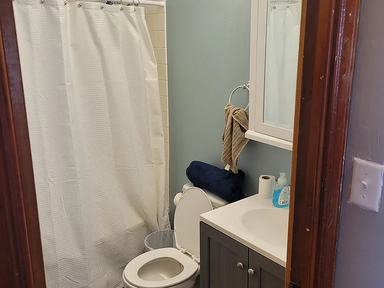 1903 Benton Ave — Photo 8