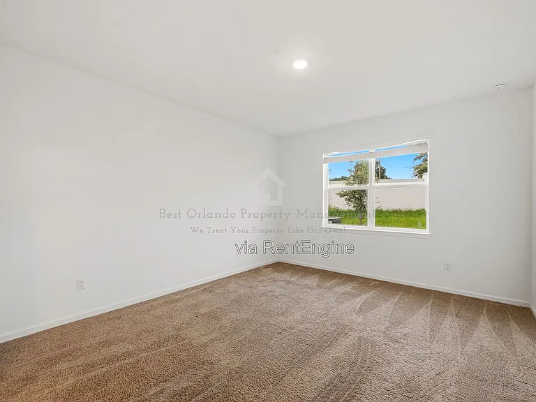 4386 Davos Dr — Photo 26