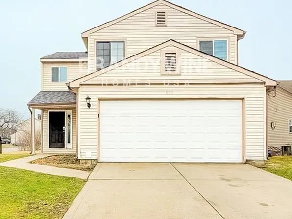 605 Woods Crossing Ln, Indianapolis, IN 46239