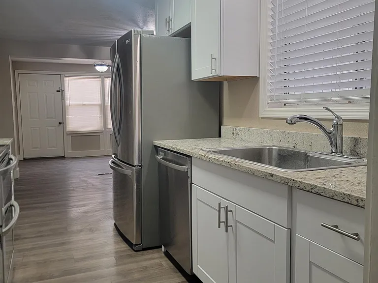 8490 S 1330 E — Photo 5