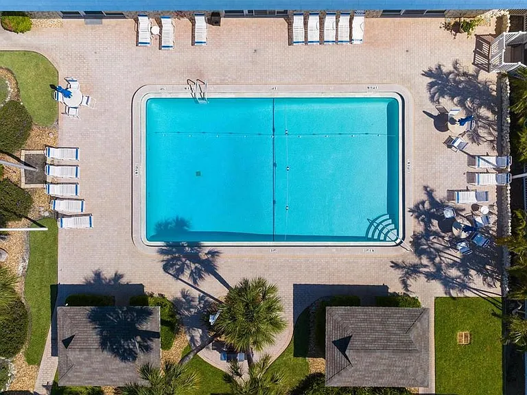 3806 Gulf Of Mexico Dr #C202 — Photo 11