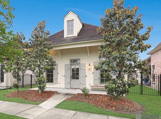 2867 Lago Ln, Baton Rouge, LA 70810