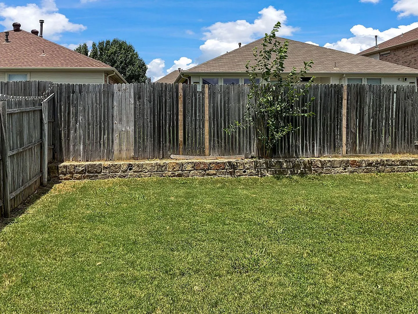Coming Soon Mid-September 2026! 3-Bedroom Home in Fort Worth — Photo 3