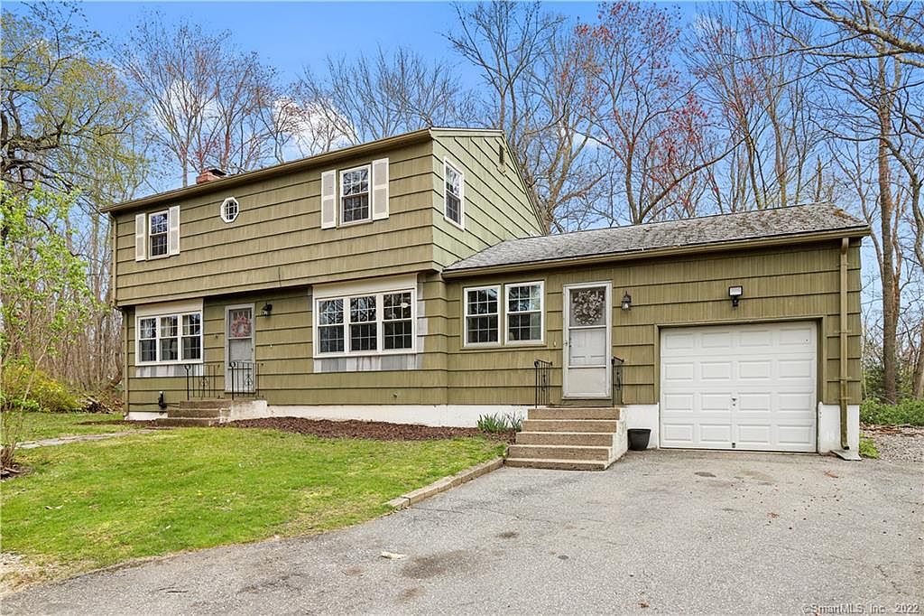 24 Laurel Leaf Dr, Gales Ferry, CT 06335 Zillow