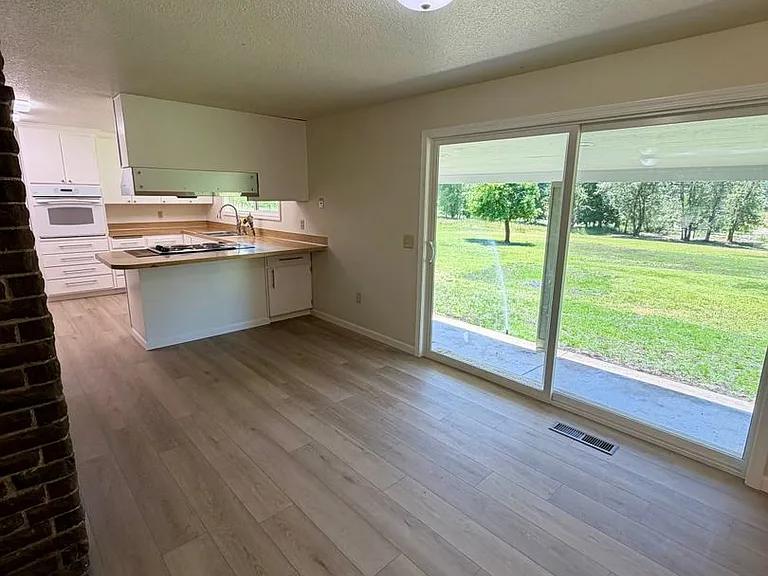 1191 Sable Dr — Photo 9