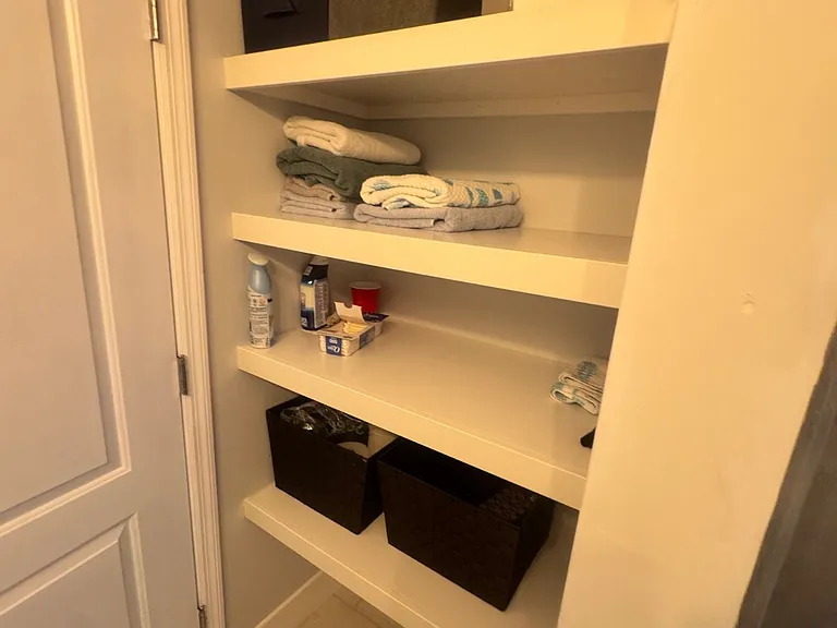 734 Memorial Dr — Photo 34