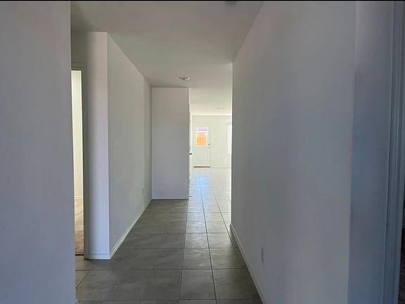 3rd image of 5957 Sumlin Way