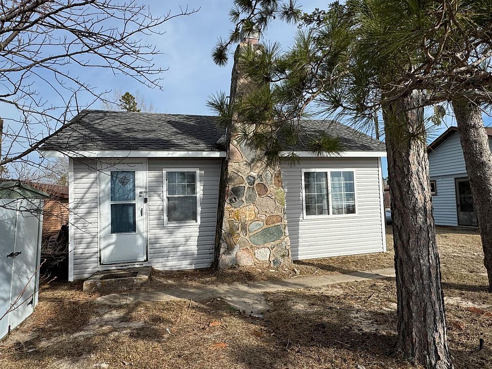 1st image of 25845 Lou Rayne Beach Rd NE
