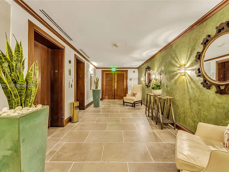 2951 S Bayshore Dr #717 — Photo 5