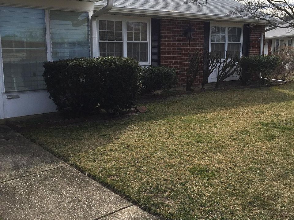 1st image of 1168B Clydebank Ct