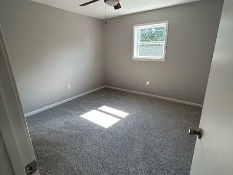 711 Melody Ln #B-1 — Photo 11