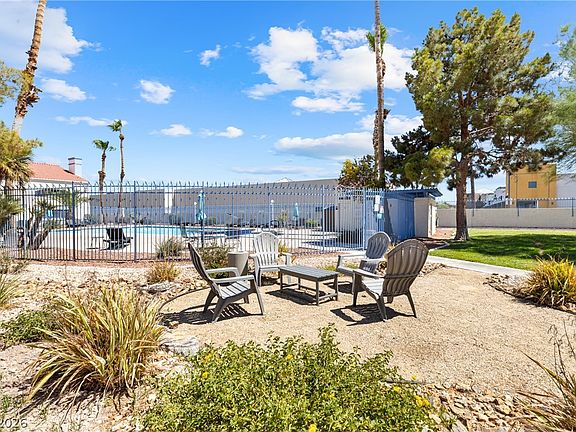 4th image of 2725 S Nellis Blvd Unit 2052