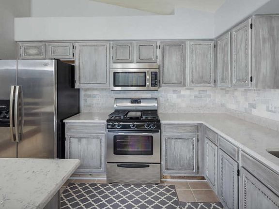 5th image of 9270 E Carmel Dr