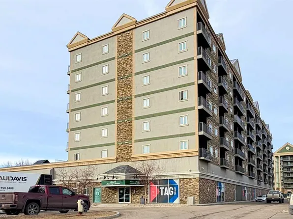 8528 N Manning Ave #208, Wood Buffalo, AB T9H 5G2