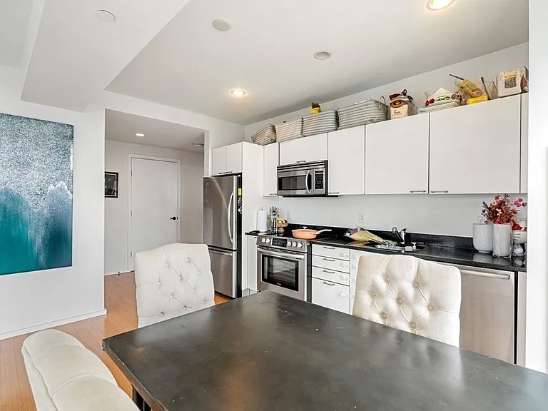 2 Earhart St #1103 — Photo 8