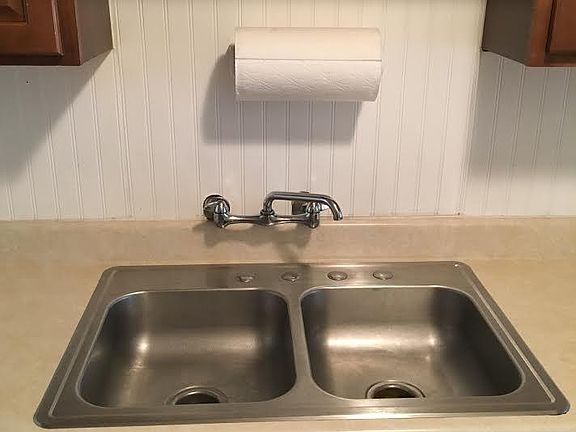 3rd image of 1501 Kemp Blvd APT A