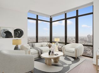 92-27 160th St #1608, Jamaica, NY 11433
