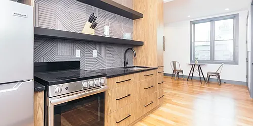 376 Bedford Avenue, #4B