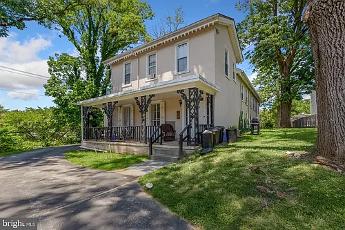 350 Green Ln #2R Photo 1