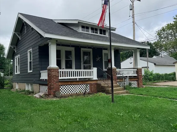 2617 Yale Blvd, Springfield, IL 62703